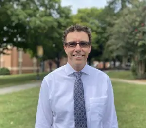 Dr. Kevin Reilly 